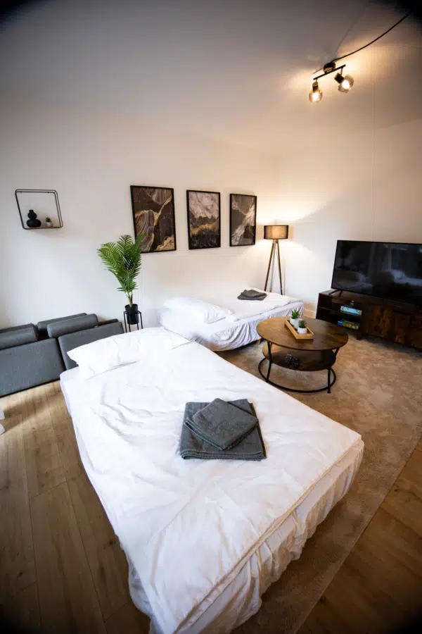 Innenstadt – 10 m Balkon – Ansicht 2